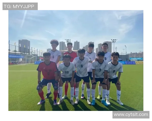 武汉足球队荣登足球战术排行榜第五名展现强大实力与潜力 武汉足球队荣登足球战术排行榜第五名展现强大实力与潜力