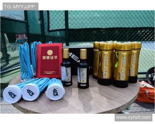 深圳网球队与上海网球队赛后分析:团队配合与战术执行的深度探讨 深圳网球队与上海网球队赛后分析:团队配合与战术执行的深度探讨