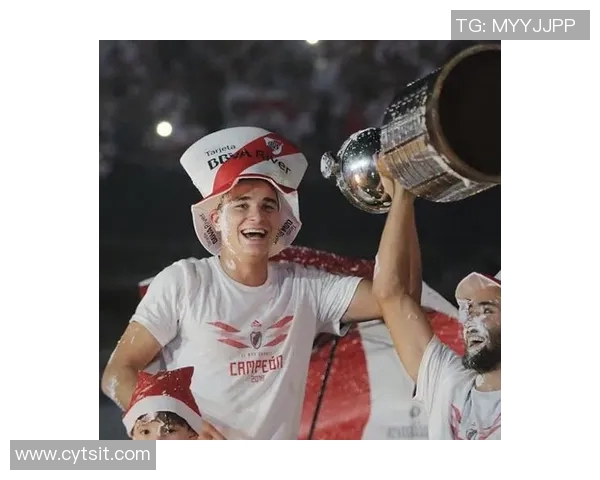 背LV的足球明星们如何将时尚与运动完美结合的故事与风采