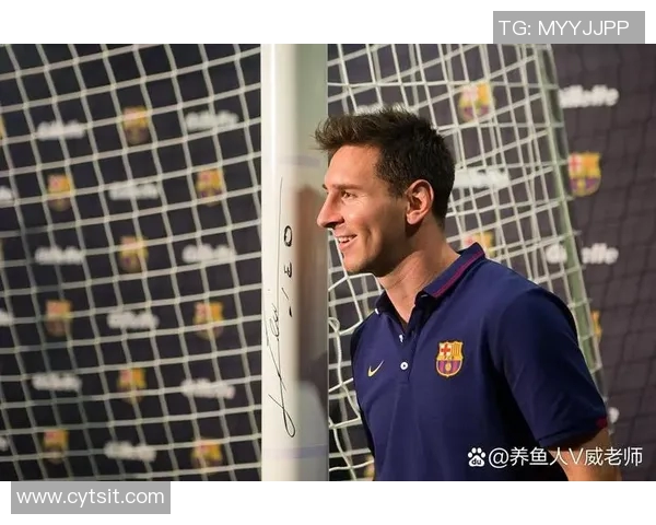 国外足球明星左脚技术解析与其在比赛中的影响力探讨 国外足球明星左脚技术解析与其在比赛中的影响力探讨